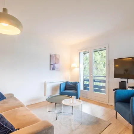 Apartment Bel Terrasse A 2 Pas Du Sevrier