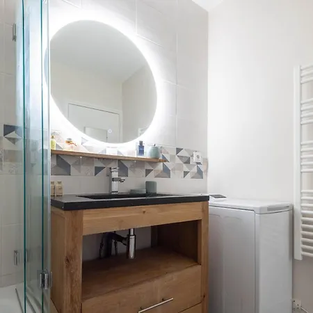 Bel Terrasse A 2 Pas Du *